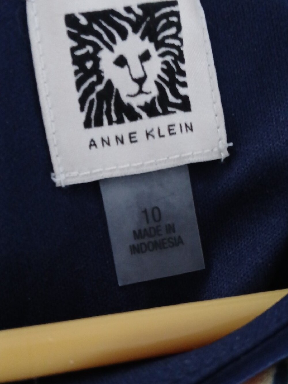 Anne Klein Navy Floral Dress with tie at waist - Picture 2 of 5